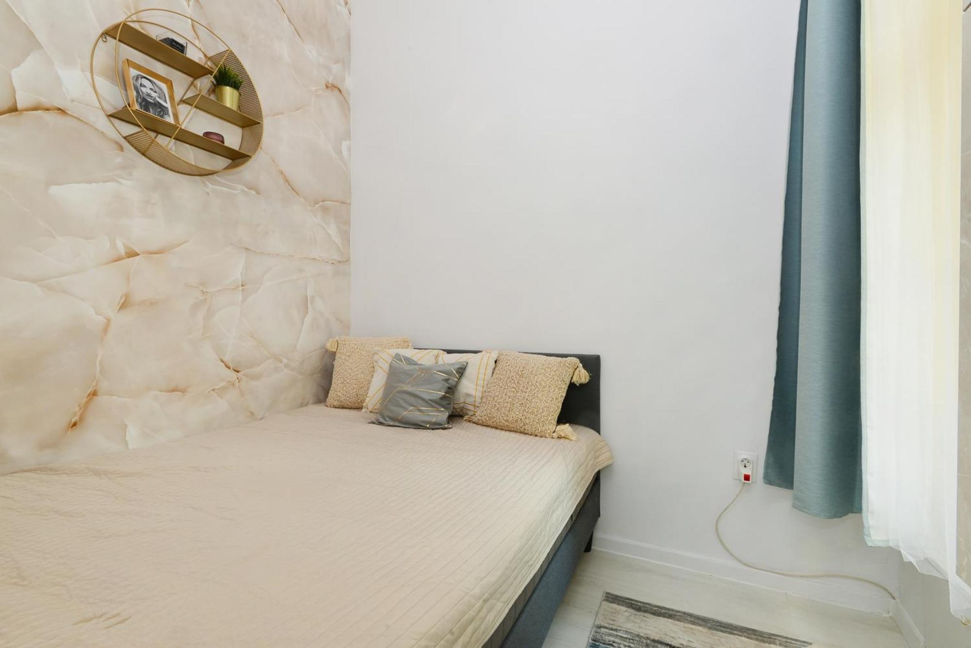 White & Gold Apartment Будапеща Екстериор снимка