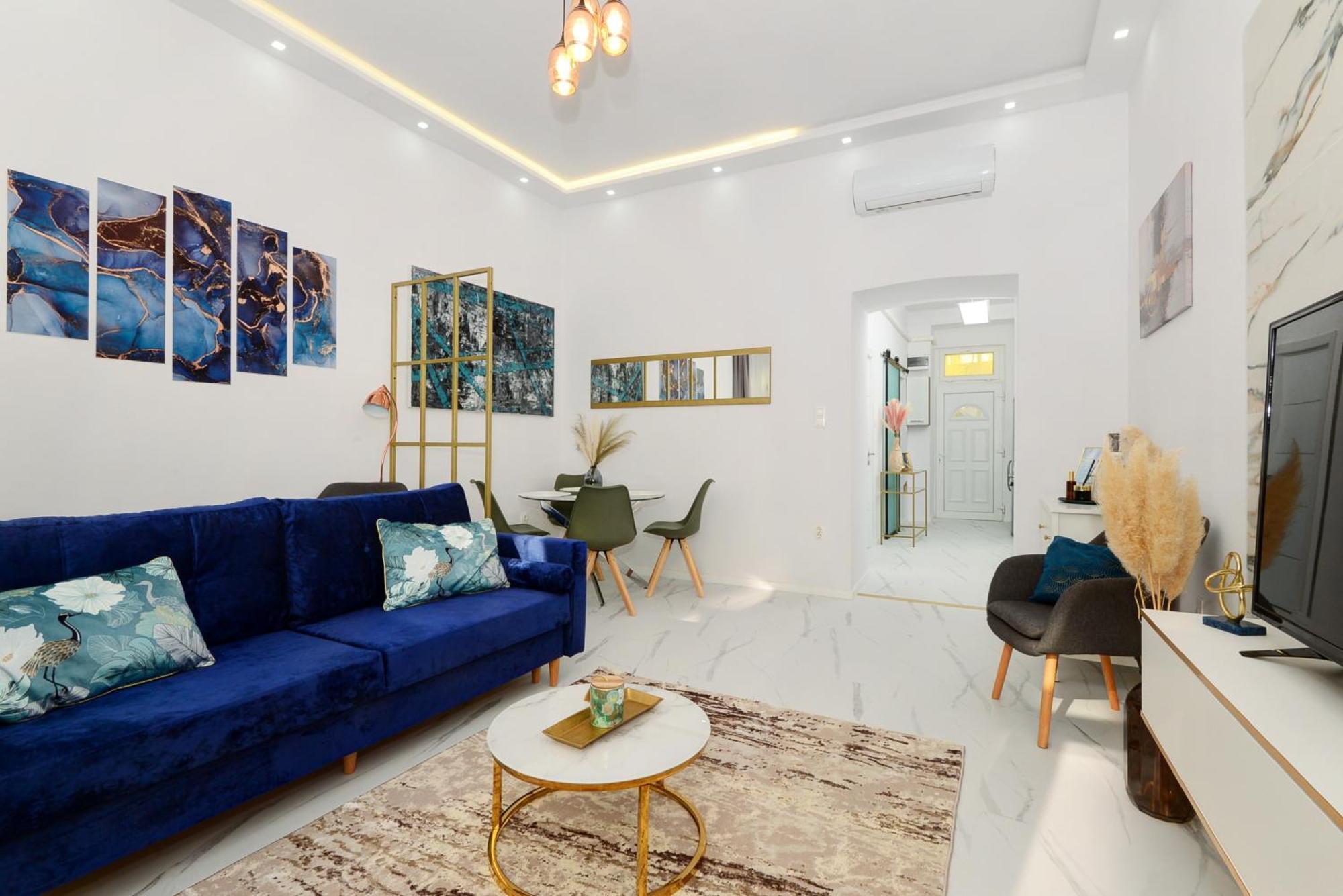 White & Gold Apartment Будапеща Екстериор снимка